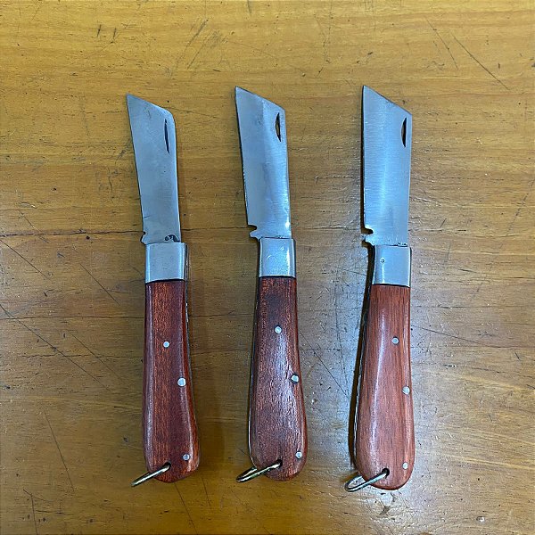 Canivete Tradicional Cabo de Madeira