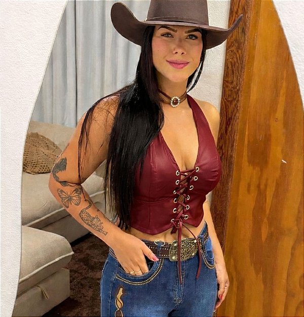 Cropped Lorrane Courino Trançado Vermelho Bordo