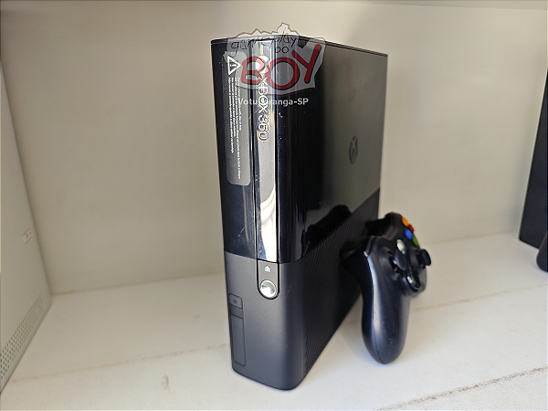Xbox 360 Super Slim RGH 3 e LT 3 Com 20 a 150 Jogos + 4500 Jogos Retrô