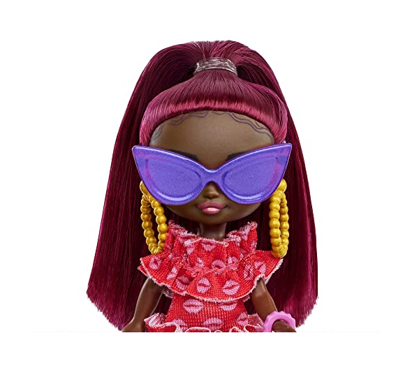 Boneca Barbie Extra Mini Minis Colecionável Vestido com Beijos - 10cm