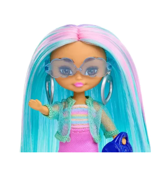 Boneca Barbie Extra Mini Minis Colecionável Cabelo Azul e Rosa - 10cm