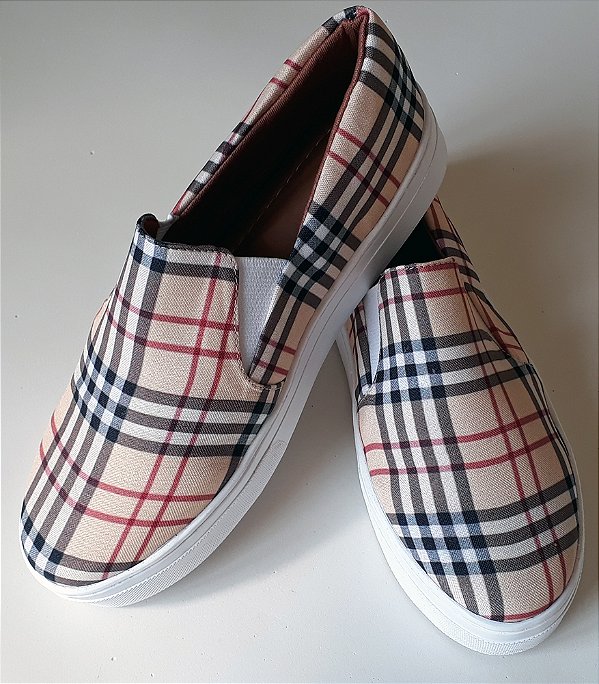 Tênis Slip On Xadrez Burberry a Pronta Entrega.