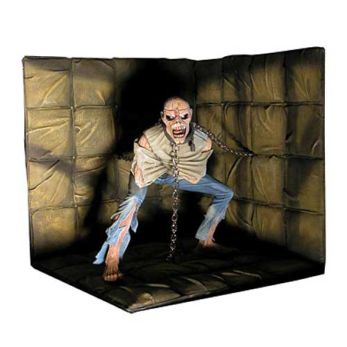 NECA Iron Maiden Piece of Mind Eddie Deluxe Figure Boxed Set