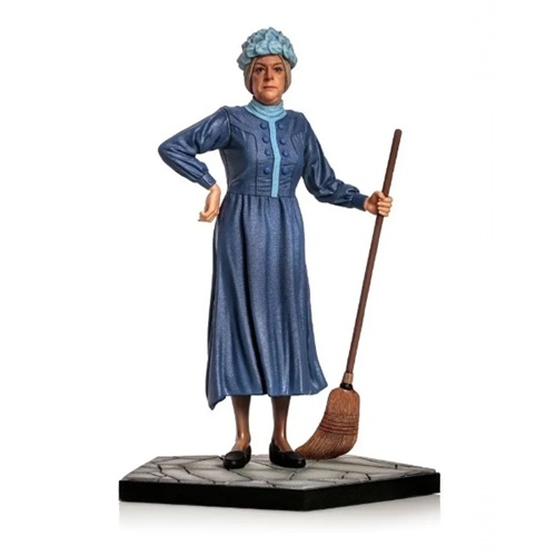 Iron Studios Art Scale 1/10 Dona Clotilde (Chaves)