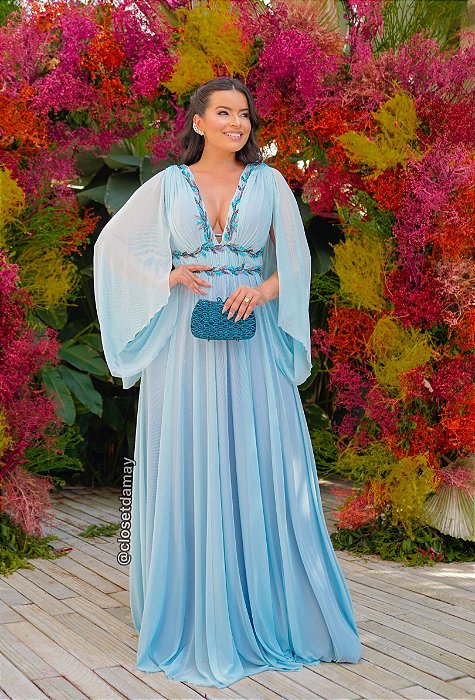 Vestido de festa plus size longo, bordado em pedraria com tule na lateral -  Azul Serenity - Vestidos de festa e casamento civil