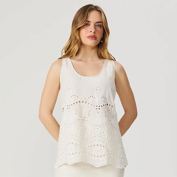 blusa de linho com bordado