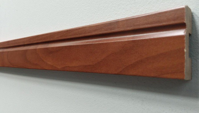Rodapé Eucatex 5cm de altura linha Estilo na cor n.º 26 - preço por barra com 2,40ml