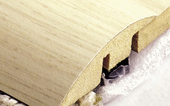 Durafloor Acabamento perfil de porta redutor na cor Cerezo Carmel * preço por barra com 2,10 metros lineares
