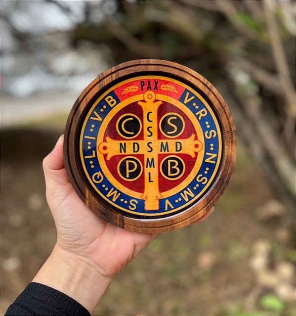 Medalha de São Bento - Madeira nobre