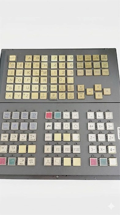 PAINEL OPERADOR FANUC - A02B-0319-C242 - FNF: 02885