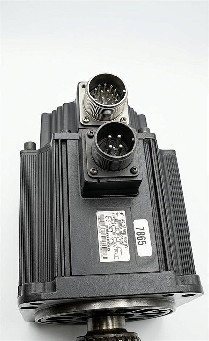Motor Yaskawa - SGMGH-09ACA61