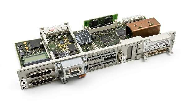 PLACA DE CONTROLE SIEMENS 6SN1118-1NH01-0AA0