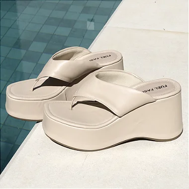 Tamanco Plataforma Feminino de Dedo Nude Outlet