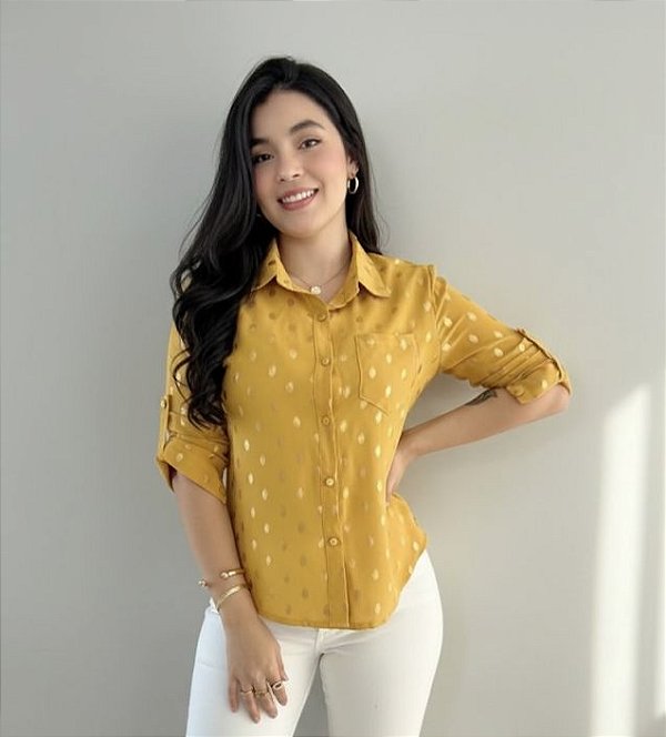 Camisa detalhes circulares em dourado