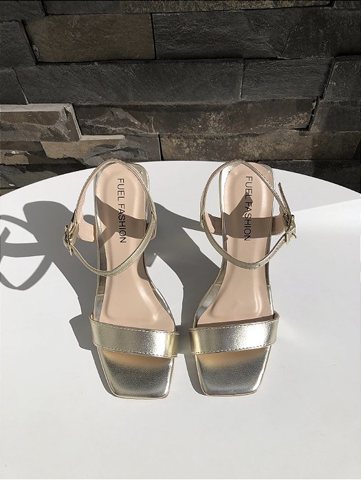 Sandália Salto Alto Minimalista Solado Vermelho Preto