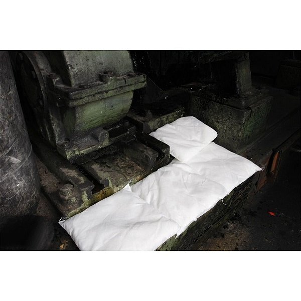 Travesseiro Absorvente de Óleo e Derivado Cor Branco 23cm X23cm