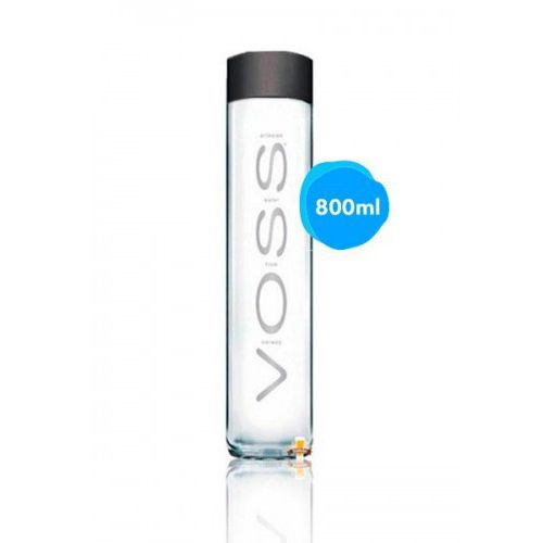 Água Voss com gás Vidro 800ml