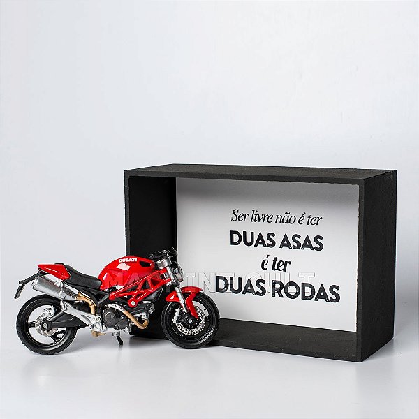 Miniatura Ducati Monster 696 Kit Expositor