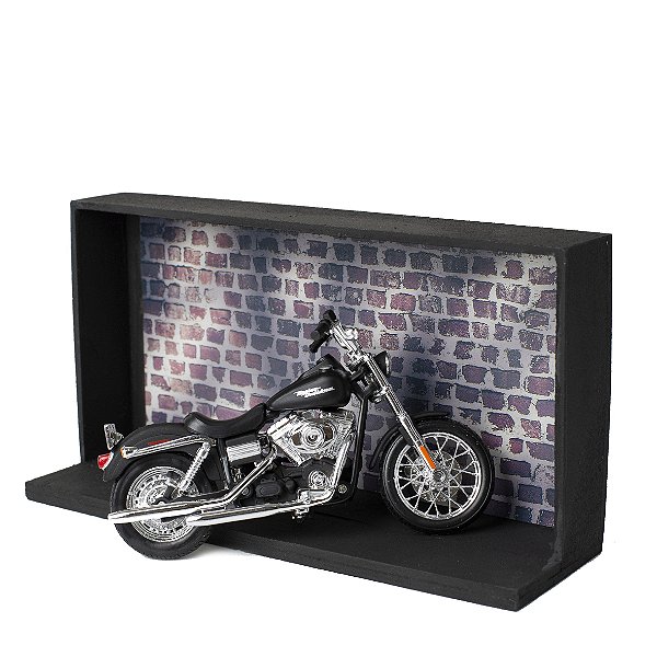 Miniatura Harley-Davidson Dyna Street Bob com Expositor