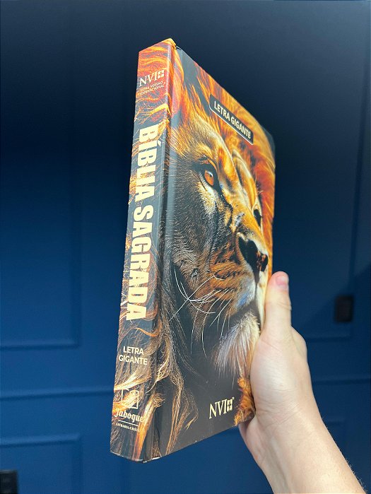 BÍBLIA SAGRADA NVI LEÃO LETRA GIGANTE CAPA DURA