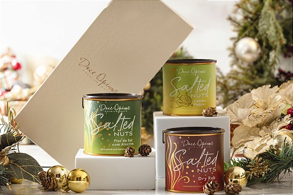 Caixa Premium com Mix de Castanhas de Caju Temperadas Com 3 sabores