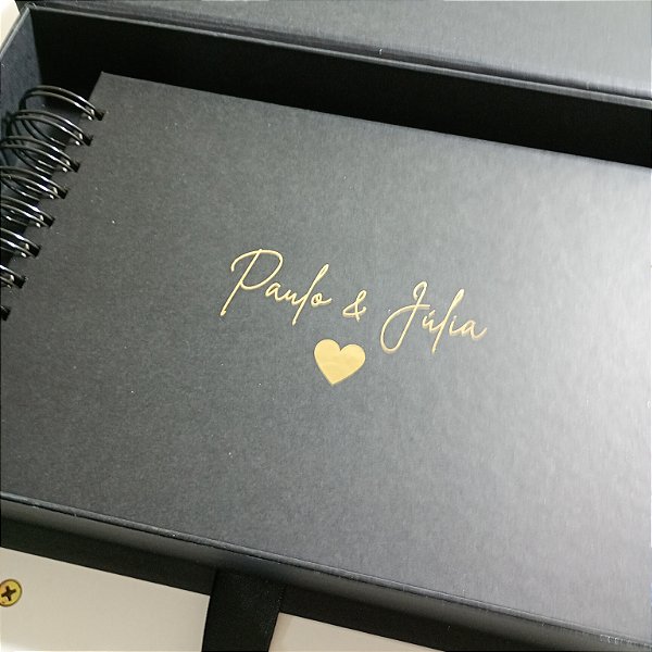 Álbum A4 com caixa. Álbum de fotos tamanho A4 com 50 folhas com caixa.
