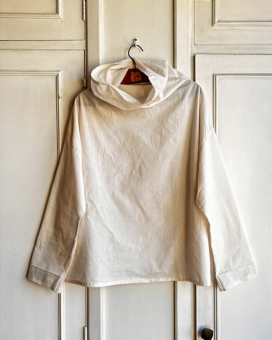 blusa ÚNICA manga longa