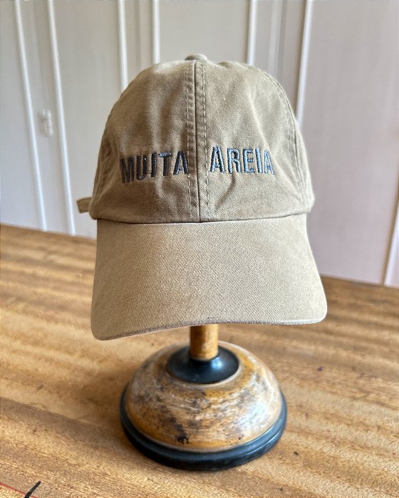 boné MUITA AREIA