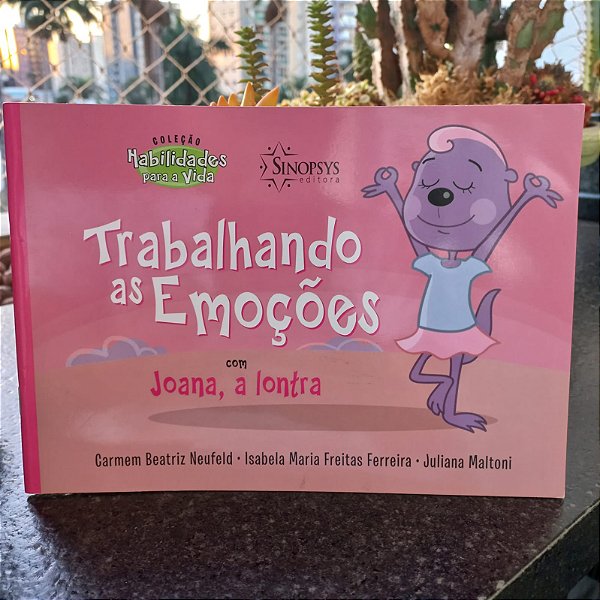 Trabalhando as Emoções com Joana, a Lontra