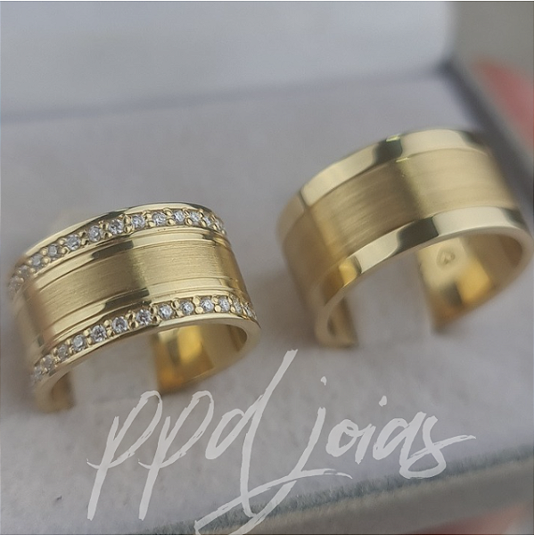 Par de Alianças Rosas (10mm) - Ouro 18k