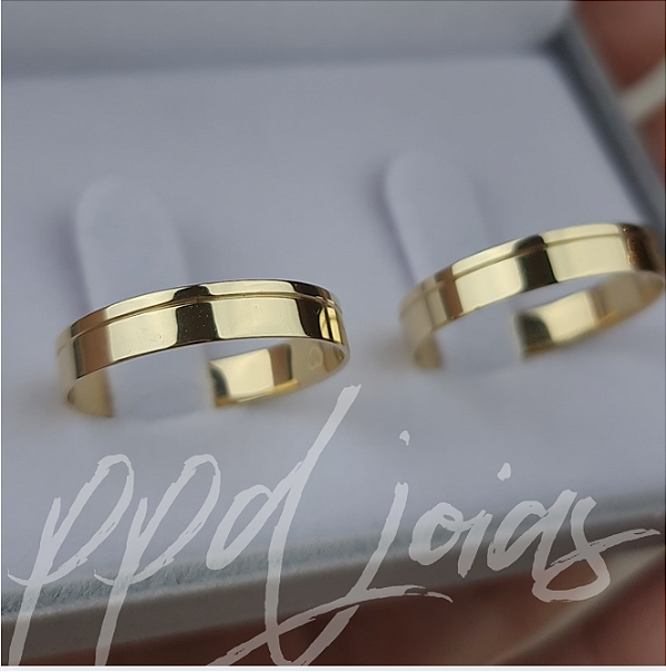 Par de Alianças Vivar (4mm) - Ouro 18k