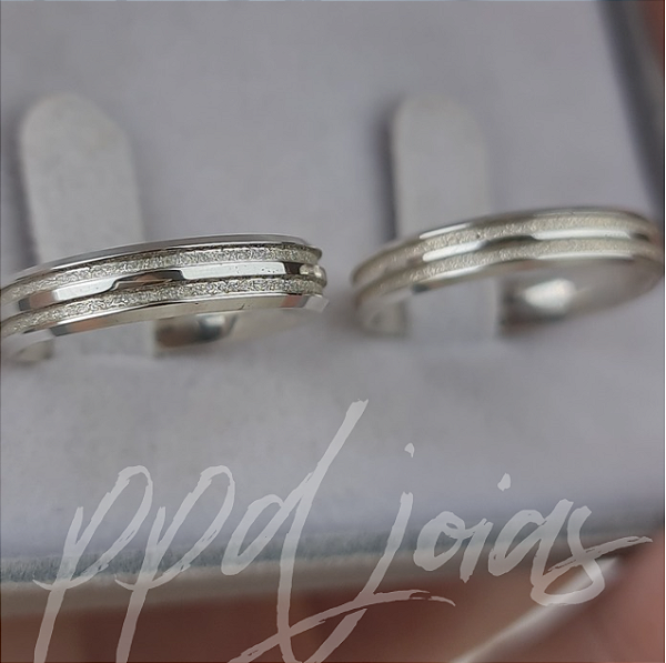 Par de Alianças Royale (4mm) - Prata 950