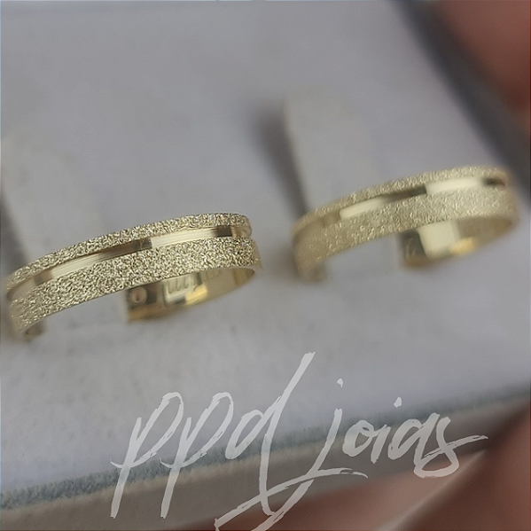 Par de Alianças Vivar brilho (4mm) - Ouro 18k
