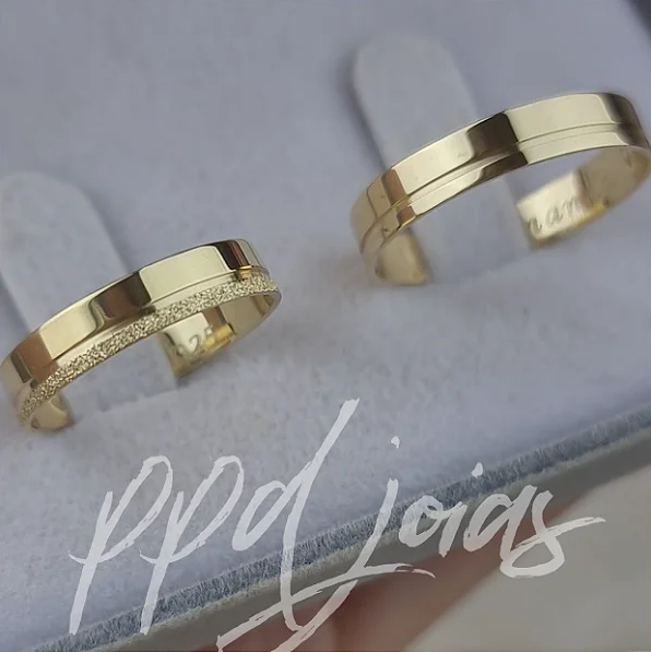 Par de Alianças Vivar (4mm) - Ouro 18k