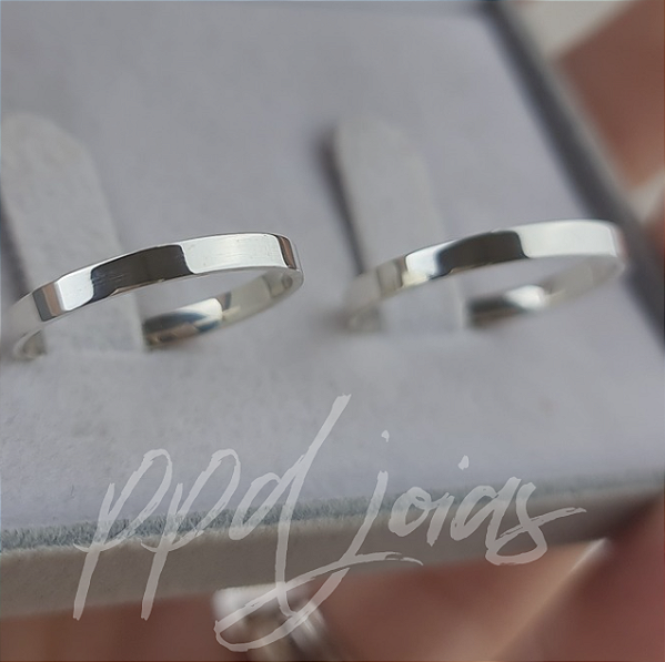 Par de Aliança Milão (2mm) - Prata 950