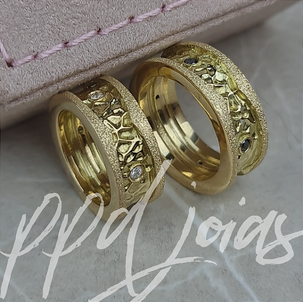 Alianças Bulgaria Radive (8mm) - Ouro 18k
