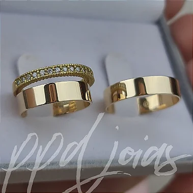 Kit Milão com Alianças de 5mm Ouro 18k e Meia Aliança em moeda