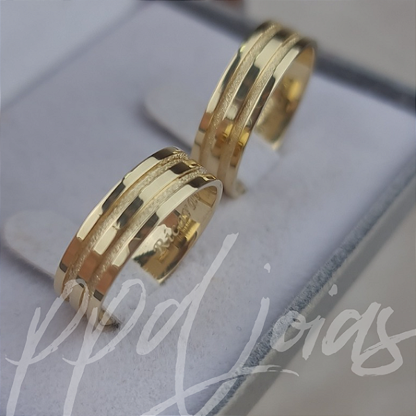 Par de Alianças Khalifa (6mm) - Ouro 18k