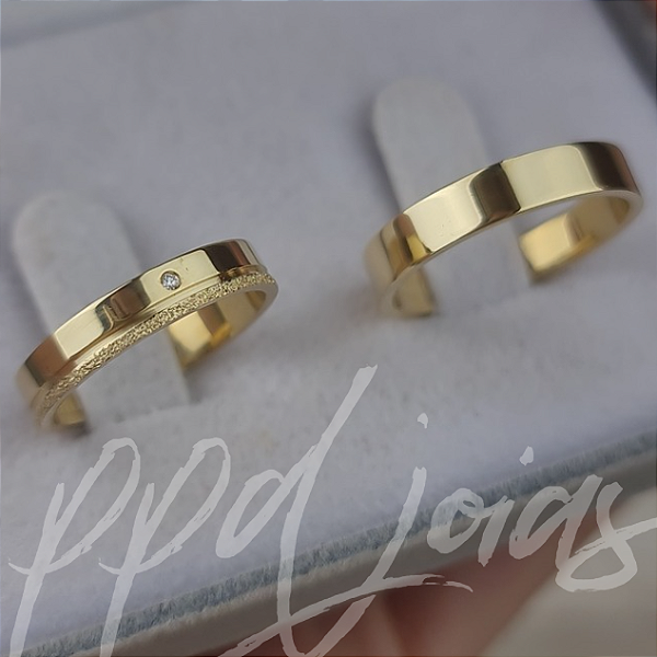 Par de Aliança Vivar P. (4mm) - Ouro 18k