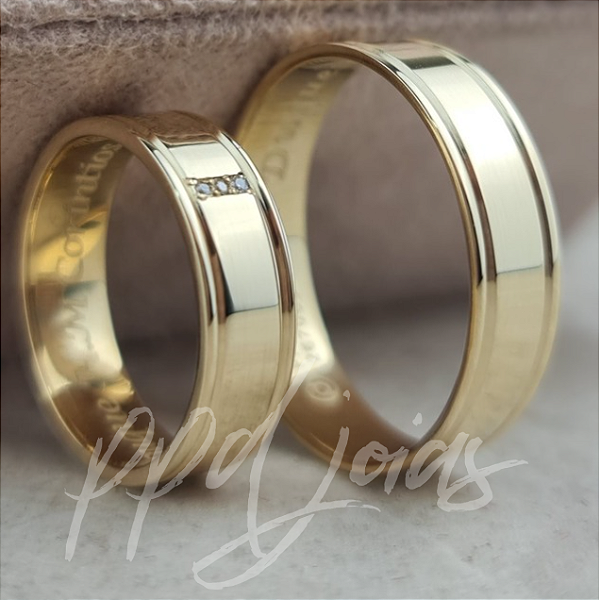 Par de Aliança Shanghai (5mm) - Ouro 18k