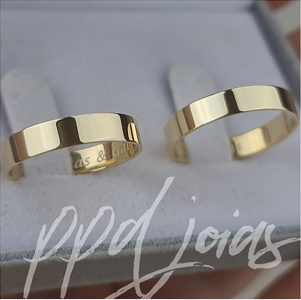 Par de Alianças Milão (4mm) - Ouro 18k