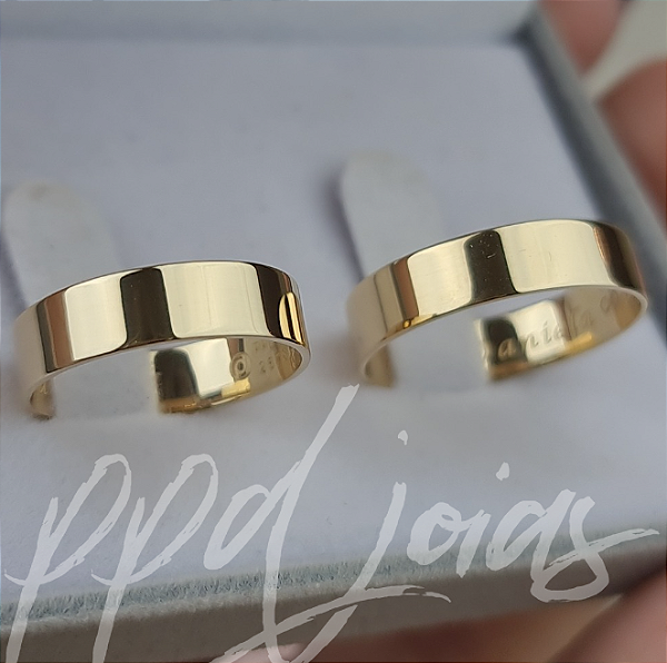 Par de Alianças Milão (5mm) - Ouro 18k