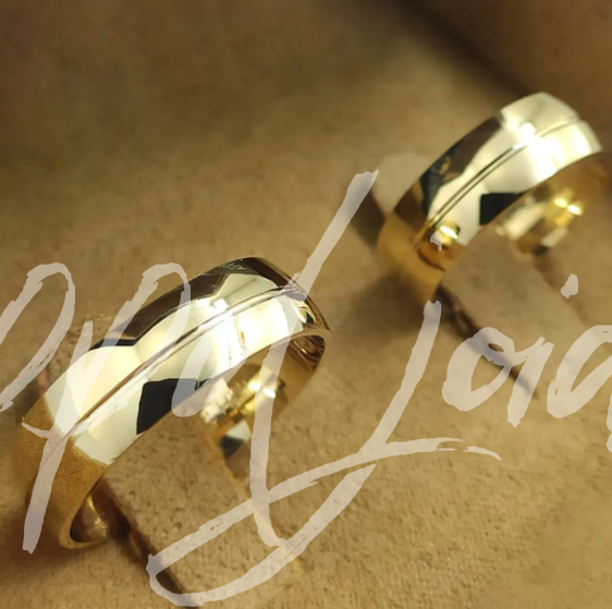 Par de Alianças Mira (6mm) - Ouro 18k