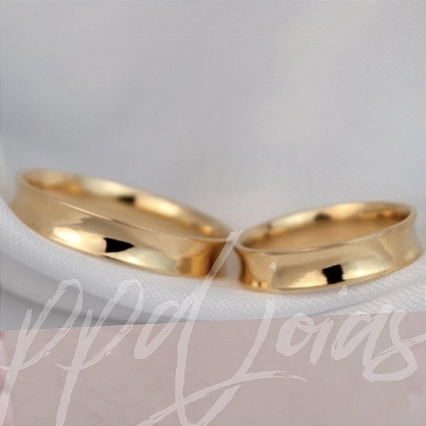 Par de Alianças Concava (4mm) - Ouro 18k