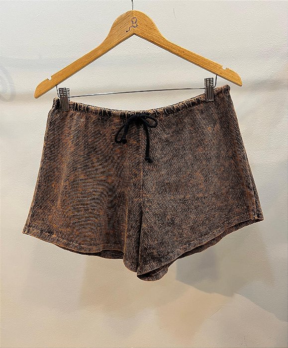 Short Relevo Marrom SKY