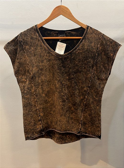 Blusa Recorte Marrom Sky