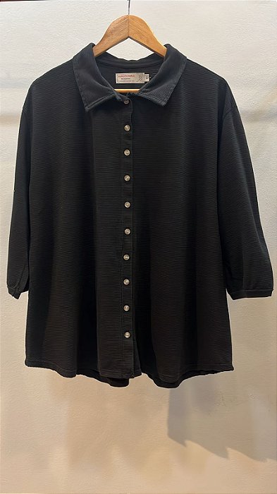 Camisa Relevo Preta