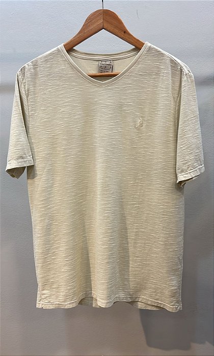 T-Shirt Masculina V Flamê Off White