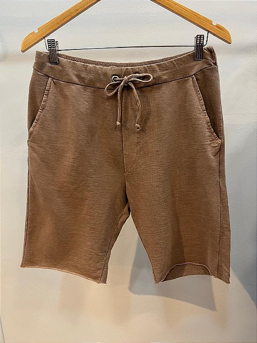 Bermuda Masculina Marrom