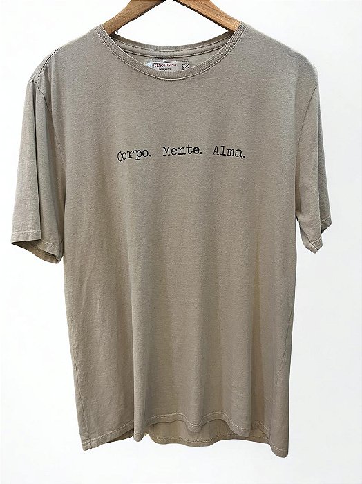 T-Shirt Masculina Silk Corpo Mente Alma Areia